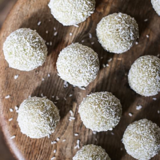 Coconut Lime Energy Balls