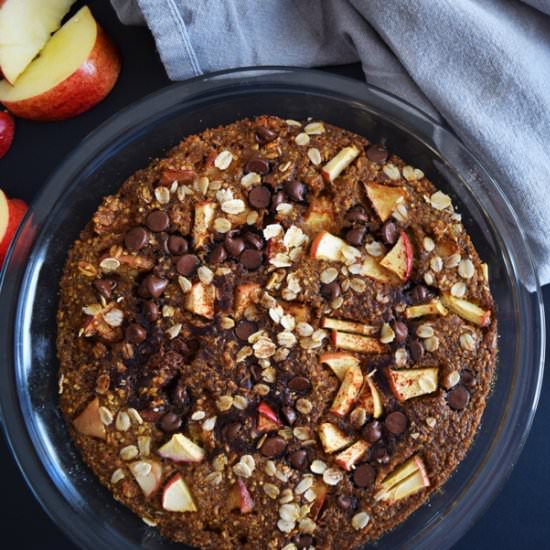 QUINOA CHOCOLATE CHIP APPLE CRUMBLE
