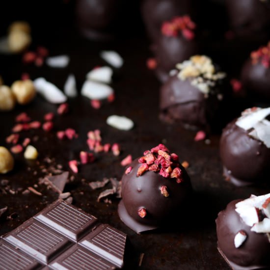 Chocolate Date & Hazelnut Truffles