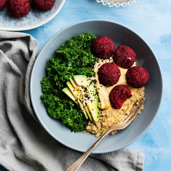 Beetroot Falafel Buddha Bowls