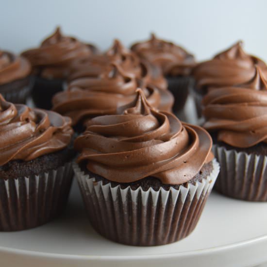 Mocha Cupcakes + Chocolate Frosting