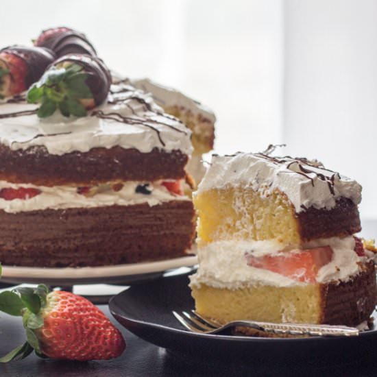 Strawberry Vanilla Yogurt Cake