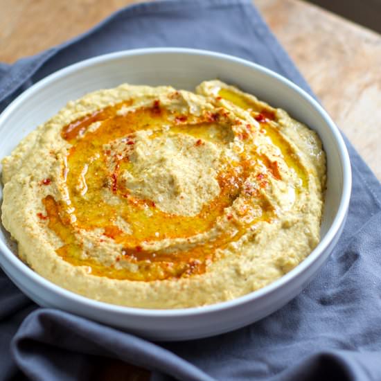 Quick & Easy Hummus (Instant Pot)