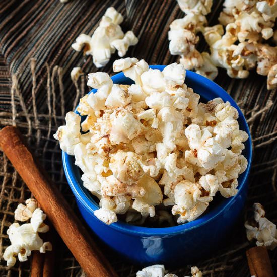 Cinnamon Roll Popcorn
