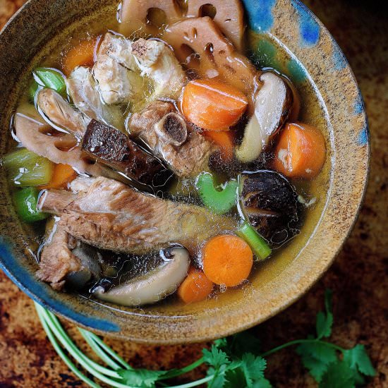 Paleo Chinese Chicken Sparerib Soup