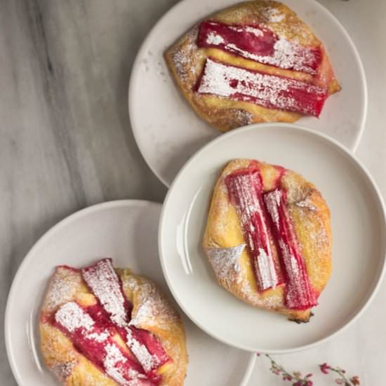 Rhubarb Pastries