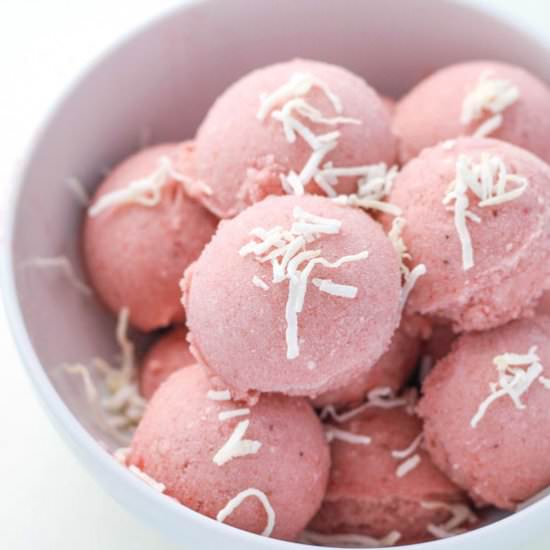 Coconut Strawberry Banana Ice Cream