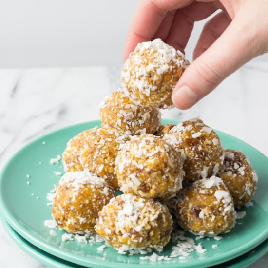 3 Ingredient Energy Bites