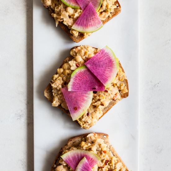 Smashed Kimchi Chickpea Salad