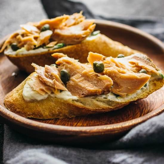 Smoked Salmon Crostini