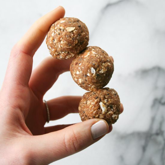10 Minute No Bake Energy Bites
