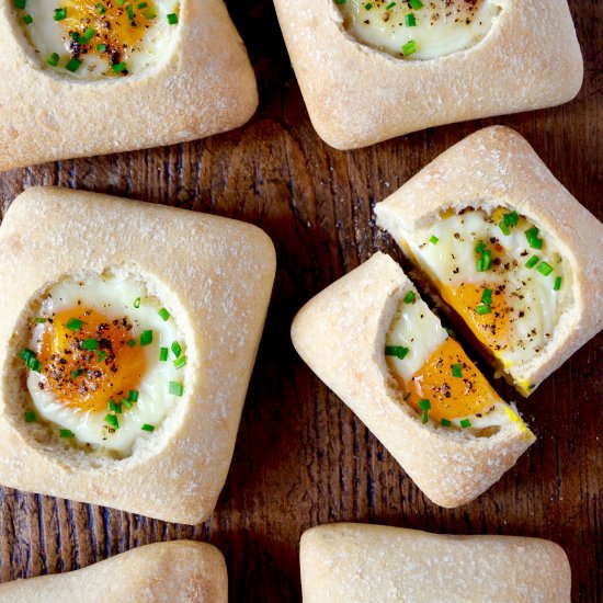 Baked Eggs in Bread Bowls