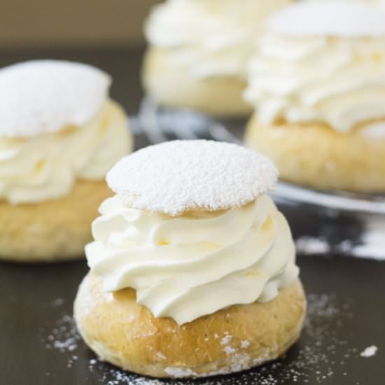 Swedish Lent Buns (Semlor)