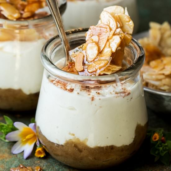 No bake cheesecake jars (V,GF)