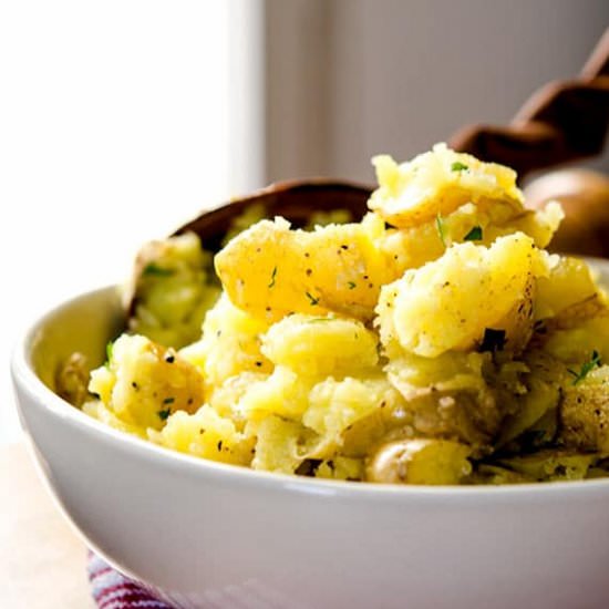 Garlic Butter Smashed Potatoes
