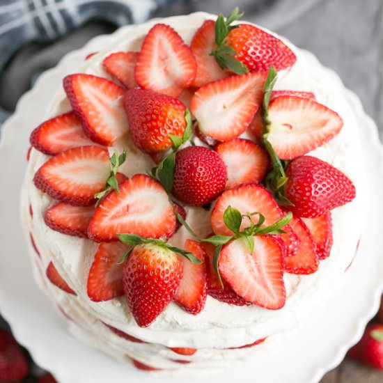 Fresh Strawberry Meringue Cake
