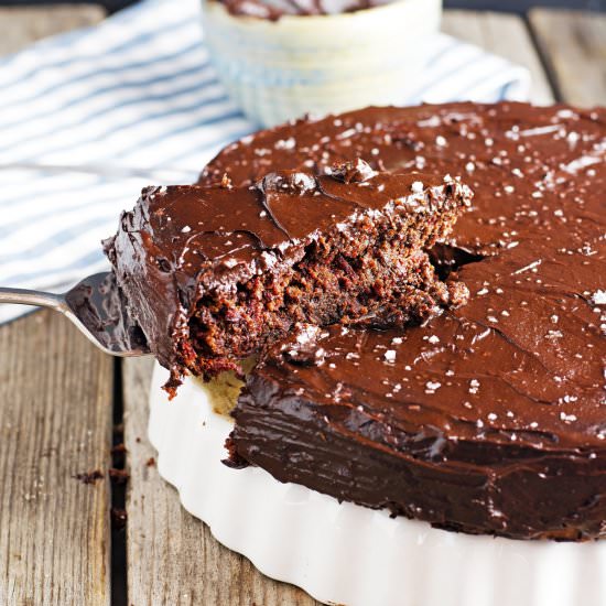 (Flourless) Chocolate Beet Cake
