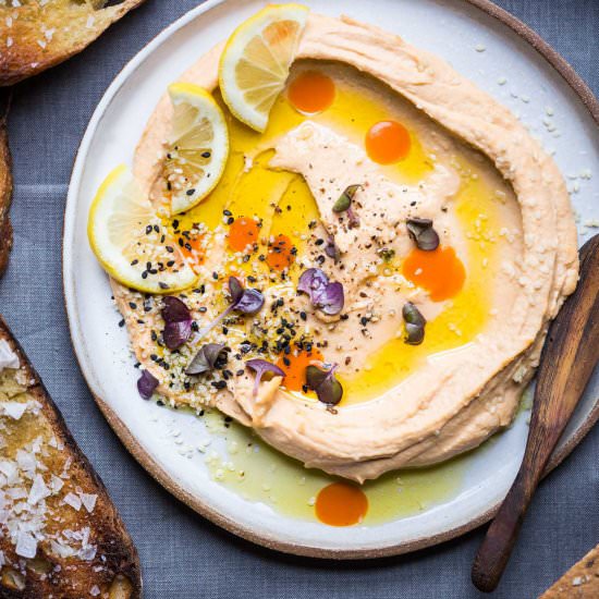 White Bean Buffalo Hummus