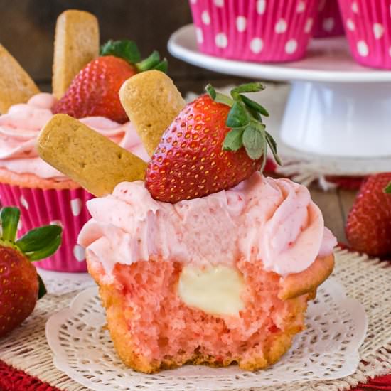 Strawberry Cheesecake Cupcakes