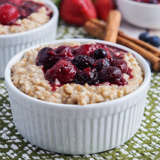 Irish Porridge with Berry Compote