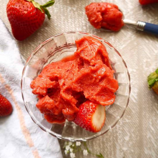 Quick Berry-Mango Sorbet (Paleo)