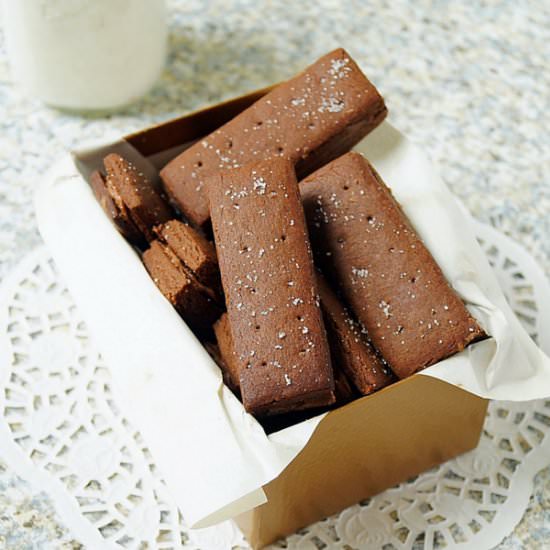 Bourbon Biscuits