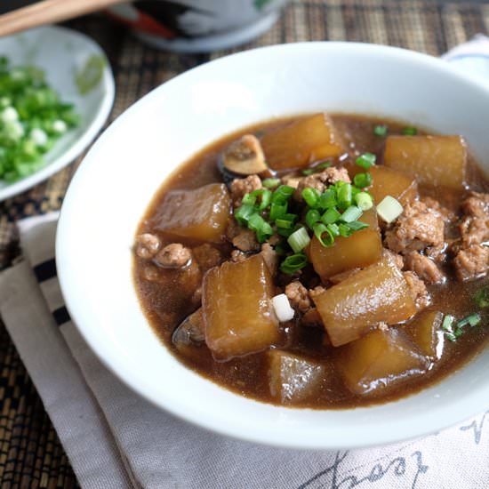 Braised Turnip Rice Bowl