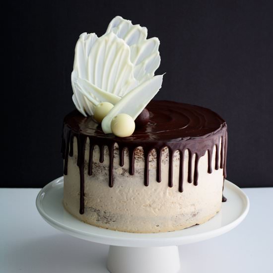 Ackee meets Chocolate Drip Cake