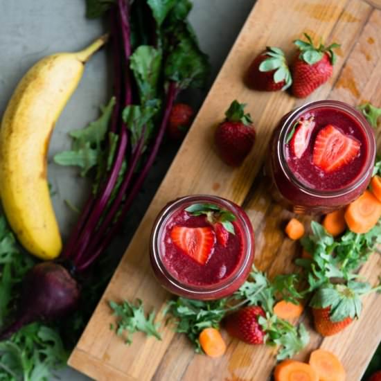 Carrot Beet Berry Green Smoothie