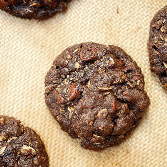 Chocolate Oatmeal Biscoff Cookies