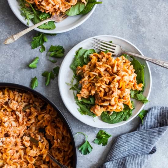 Easy Vegan Pizza Pasta Bake