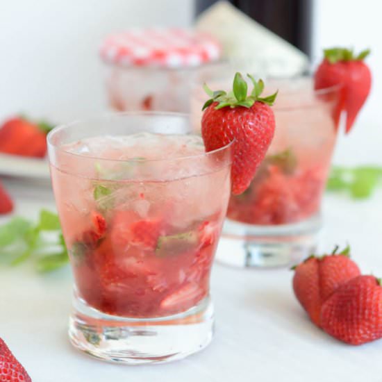 Strawberry Basil Gin Jammer
