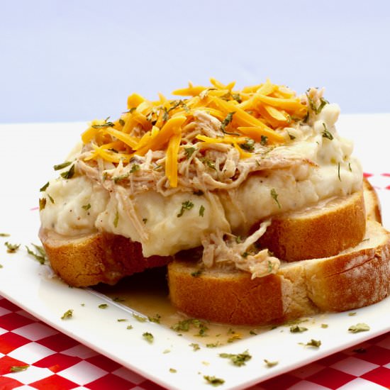 Creamy Shredded Chicken with Gravy