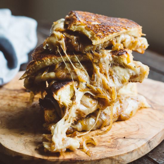 French Onion Grilled Cheese