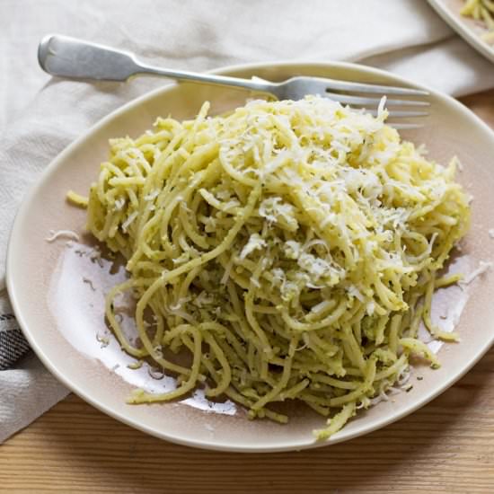 Broccoli Pesto