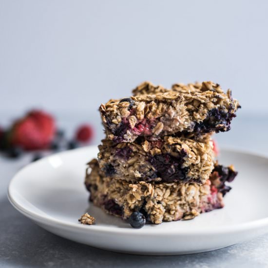 Banana Bread Baked Oatmeal