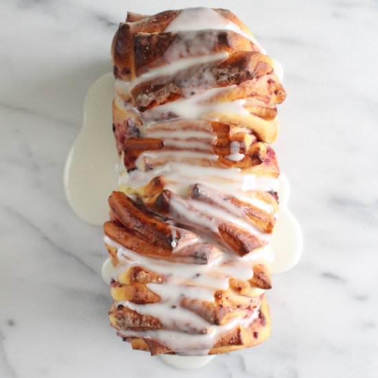 Raspberry Pull-Apart Cake