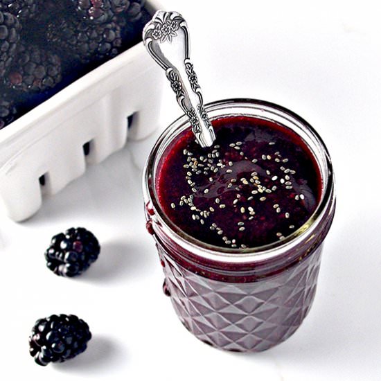 5-Minute Blackberry Sauce