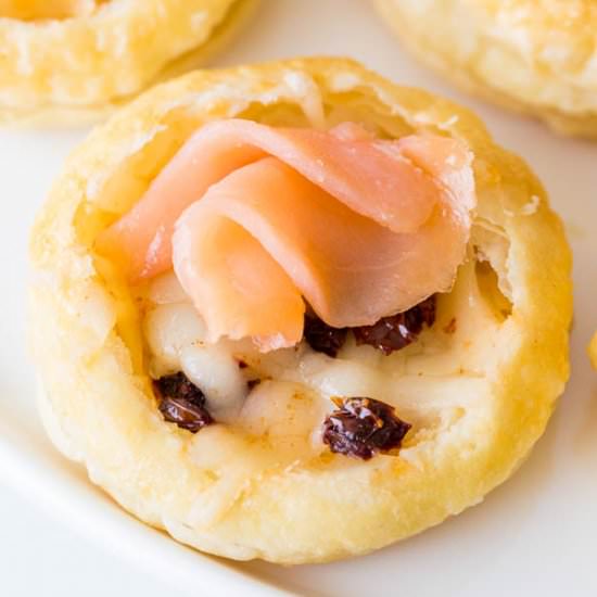 Cheesy Brunch Tartlets
