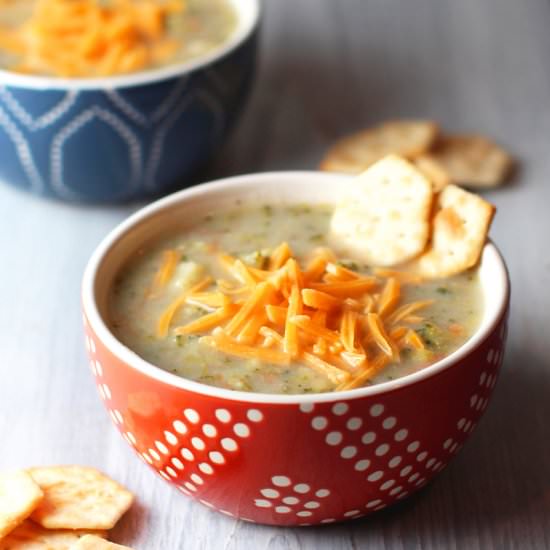 Vegan Creamy Broccoli Soup