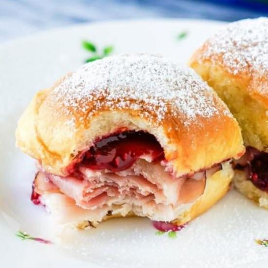 Monte Crísto Sandwiches