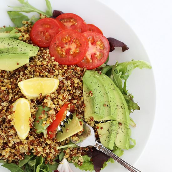 FAVORITE TOMATO CURRY QUINOA SALAD