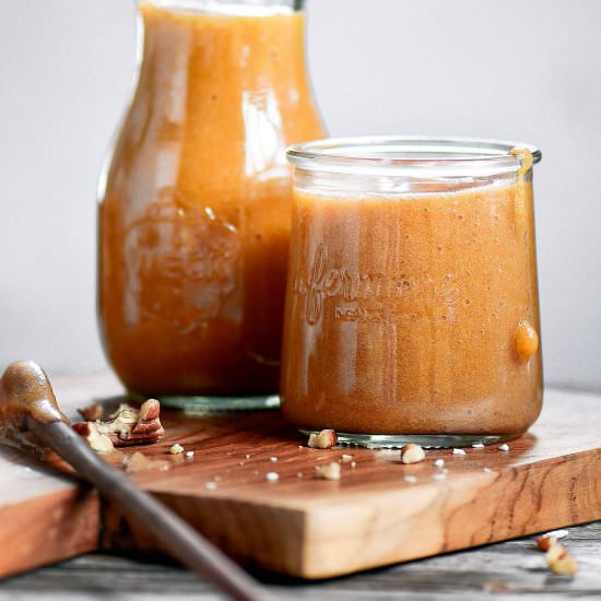 Dreamy Whole30 Date Syrup