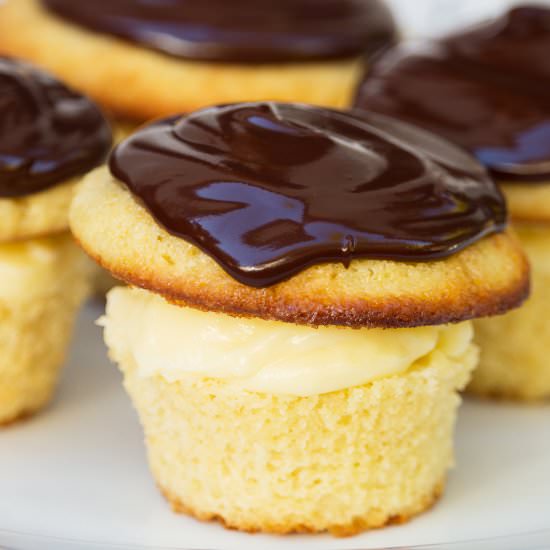 Boston Cream Pie Cupcakes