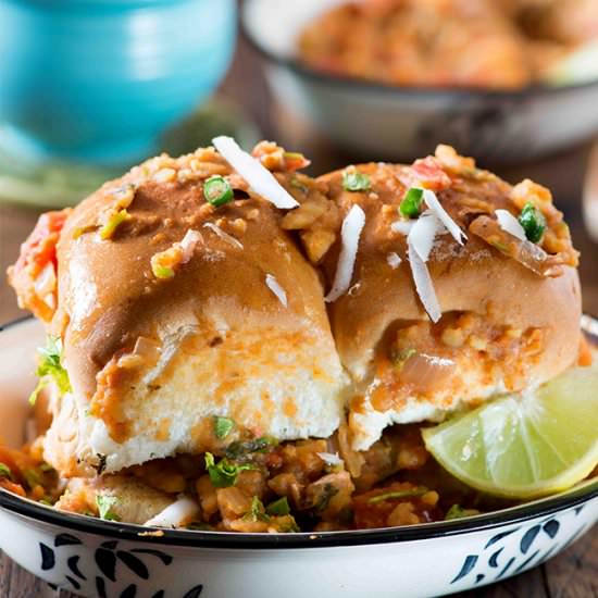Mumbai Masala Stuffed Buns