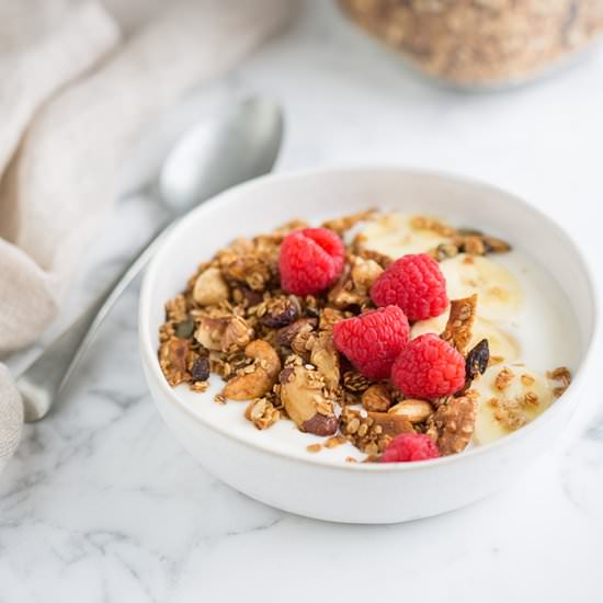 honey nut granola with coconut
