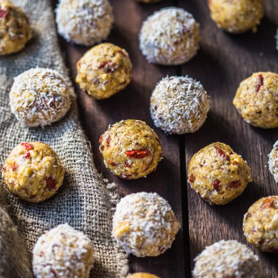 5-Ingredient Snack Balls (V + GF)