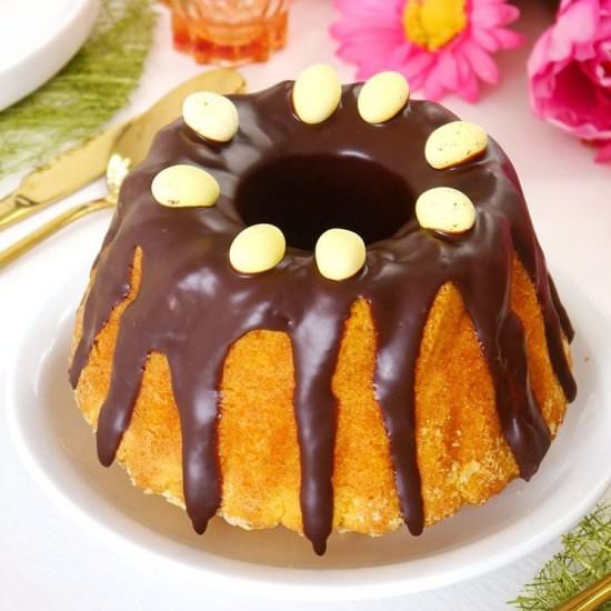 Brazilian Carrot Cake with Chocolat