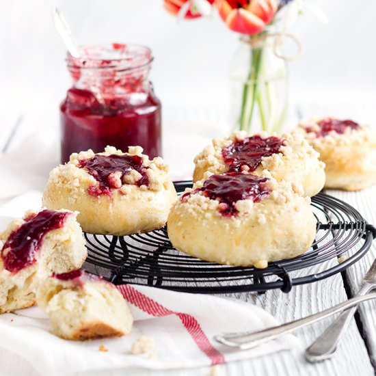Jam Cheesecake Yeast Rolls