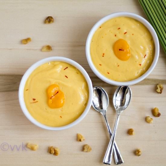 Mango Shrikand with Greek Yogurt